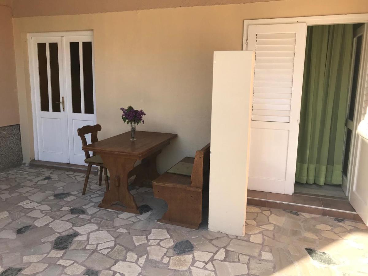 Double Rooms With Terrace Tomica Baška Dış mekan fotoğraf