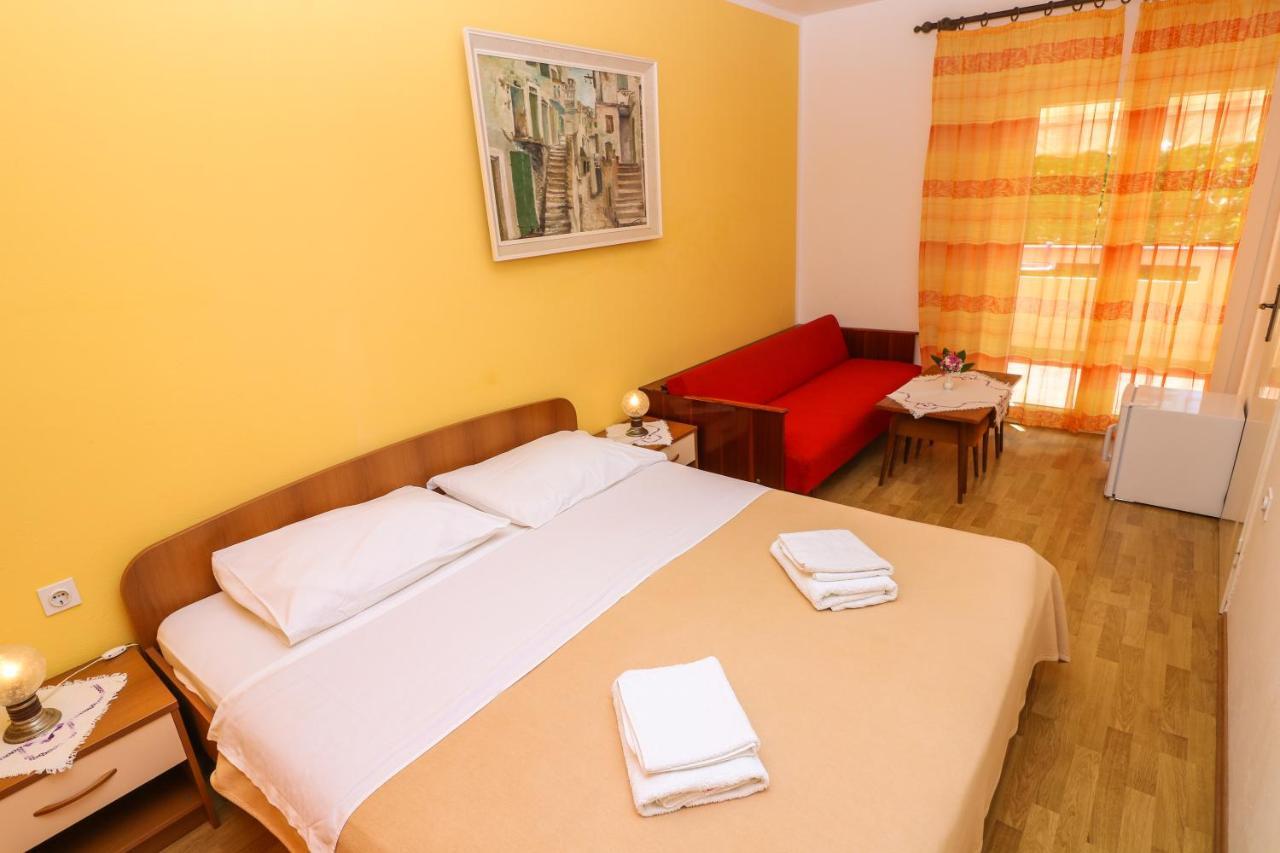 Double Rooms With Terrace Tomica Baška Dış mekan fotoğraf